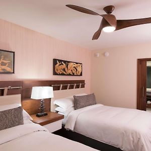One-Bedroom Suite Two Double Beds Resort View